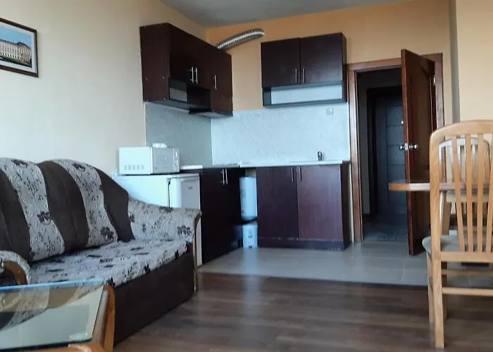 Icovi 2 * וארנה