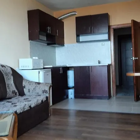 Icovi 2 * Várna